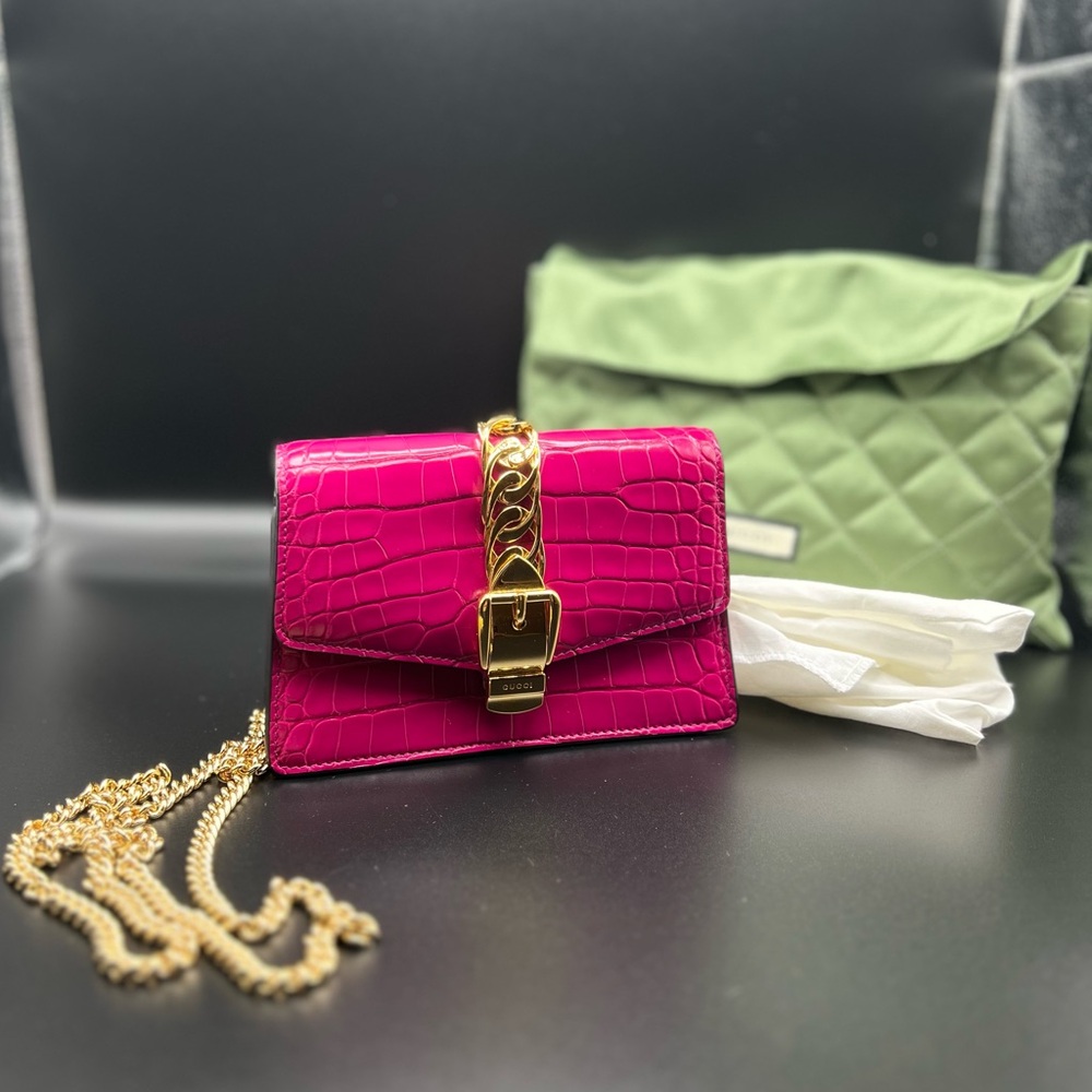 Very Rare/Unused and Stored! GUCCI Sylvie Crocodile Mini Chain Gold Shoulder Bag
